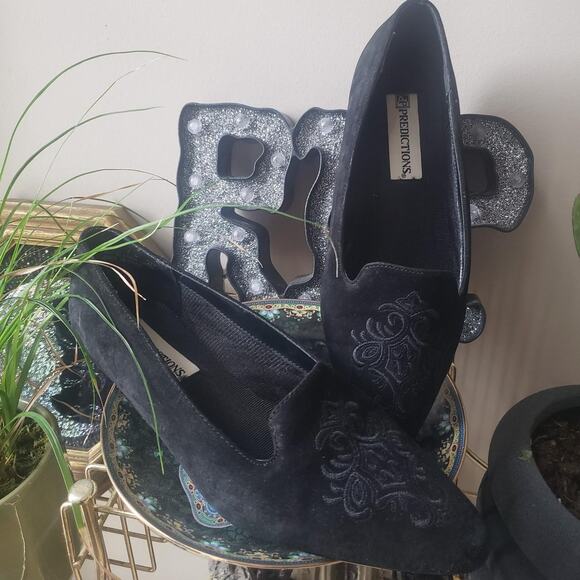 Perceptions Womens 7 Black Suede Leather Slip On Loafers Pointed Vtg Whimsigoth - Picture 2 of 8